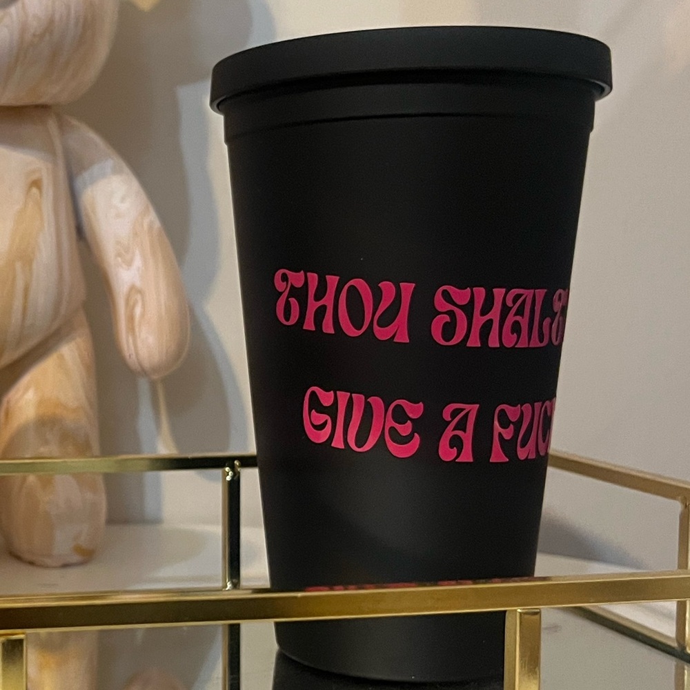 Custom tumbler with straw